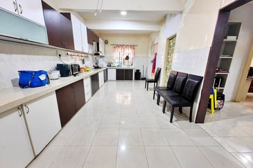 Seksyen 6 @ Bandar Bukit Mahkota