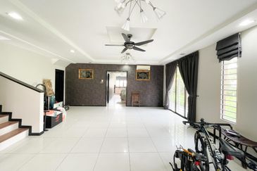 Cahaya SPK, Seksyen U9