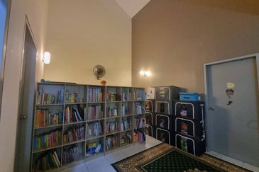 NILAI IMPIAN (LAMAN ORKID)