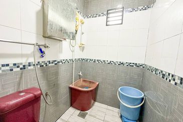 Taman Tasik Semenyih (Lake Residence)