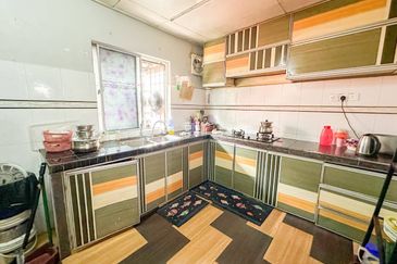 Taman Tasik Semenyih (Lake Residence)