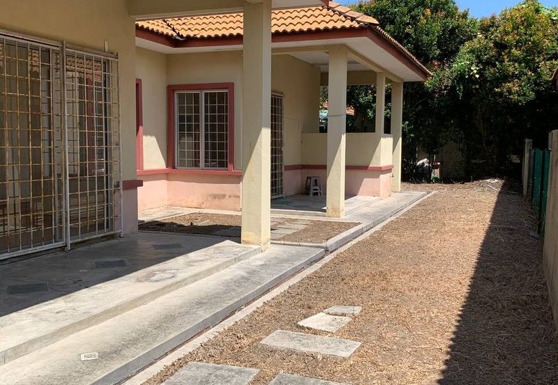 TAMAN ANGSI VILLE @ TUANKU JAAFAR