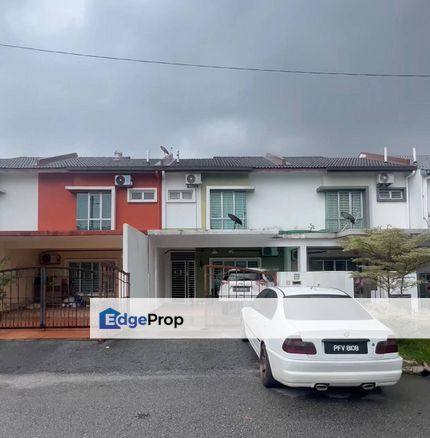 [MOVE IN CONDITION. SIAP PERABOT] 2 STOREY TERRACE, HILLPARK FASA 1, KAJANG, Selangor, Kajang