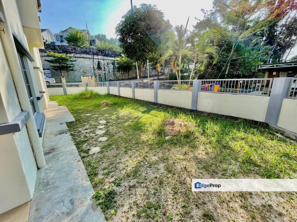 [HUGE LAND] CORNER LOT 2sty SEMI D , TAMAN JASMIN, KAJANG, Selangor, Kajang