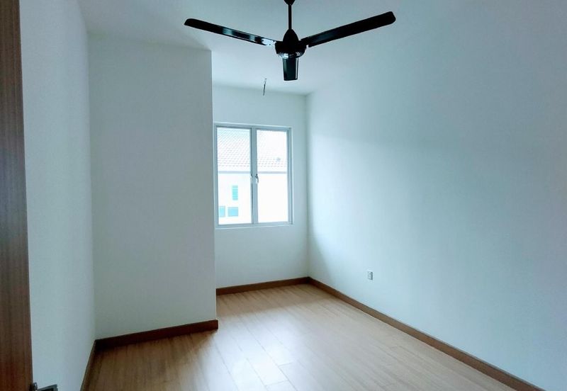 Serenia Amani @ Serenia City