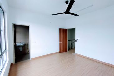 Serenia Amani @ Serenia City