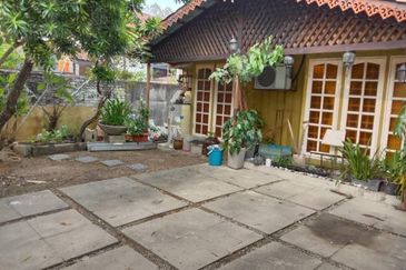 Kampung Datuk Keramat