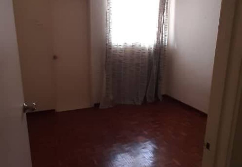 Seksyen 6 @ Bandar Bukit Mahkota