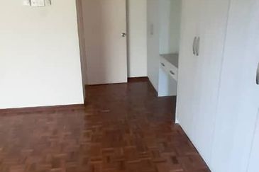 Seksyen 6 @ Bandar Bukit Mahkota