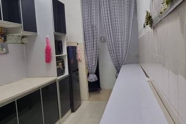 Seksyen 6 @ Bandar Bukit Mahkota