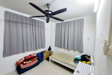 Jalan Teluk Panglima Garang 28/1