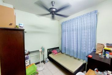 Jalan Teluk Panglima Garang 28/1