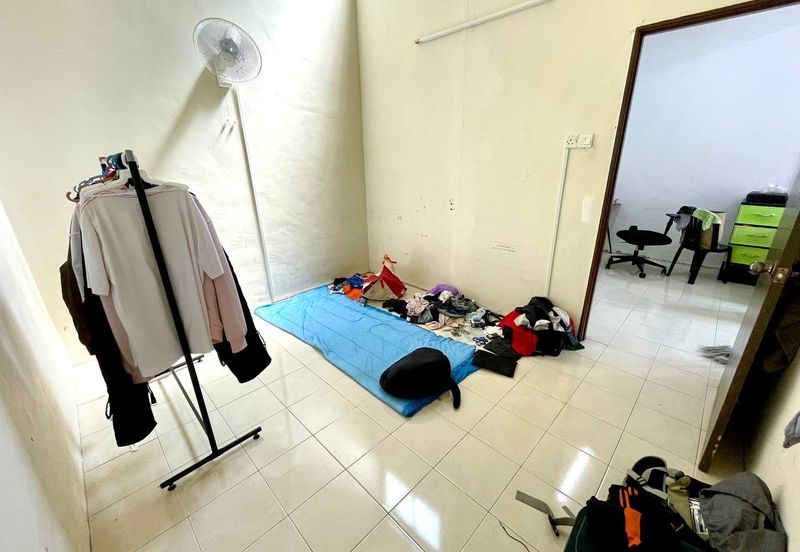 Taman Langat Utama 3 @ Jalan Halia 6