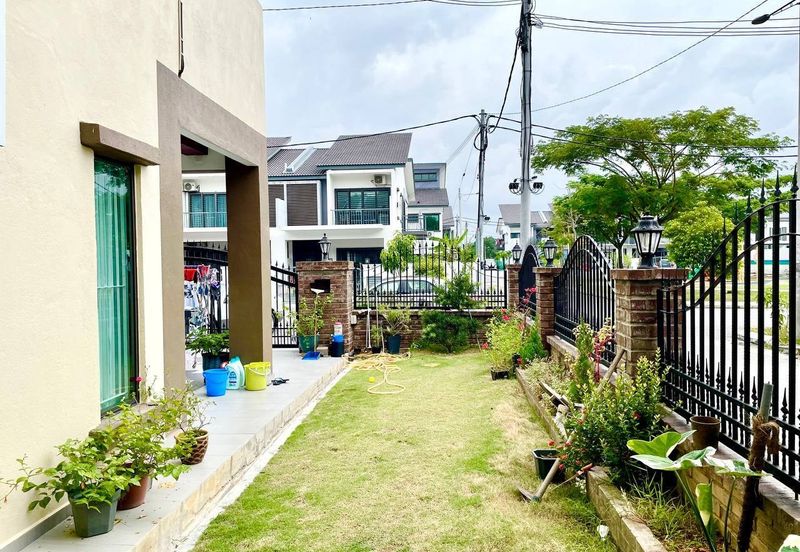 Taman Semarang Indah