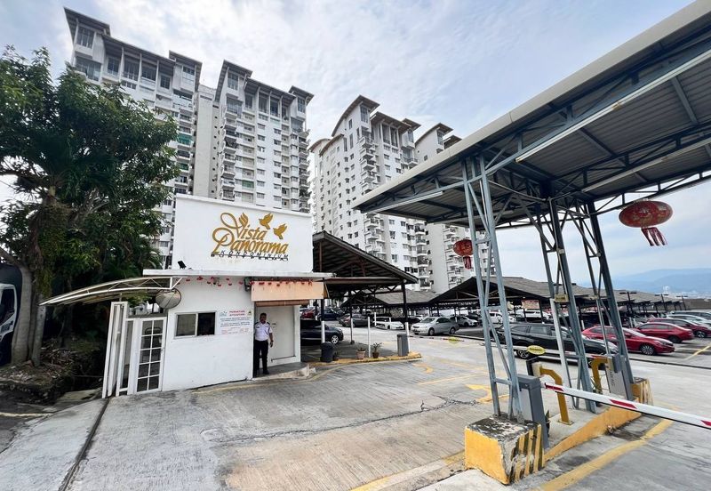 Vista Panorama Condominium