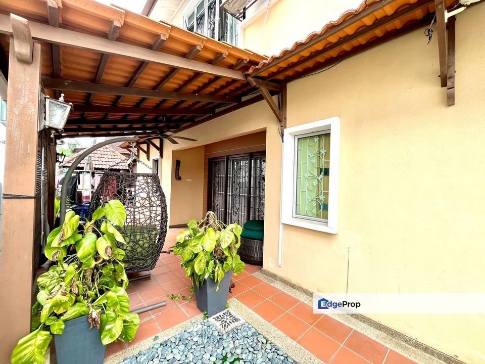 [RENOVATED & FULLY FURNISHED] 2 STY SEMI DETACHED HOUSE, TAMAN PRIMA SAUJANA, Selangor, Kajang