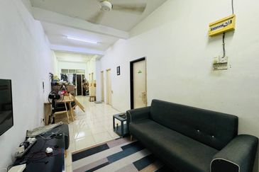 Jalan SP 8 @ Bandar Saujana Putra