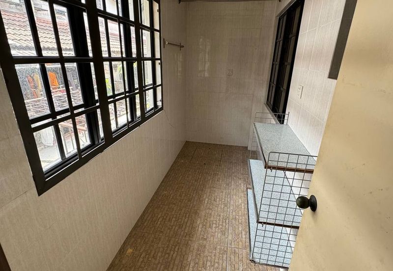 [RENOVATED | NON-BUMILOT] 2 STY CORNER LOT, BANDAR SUNGAI LOMG