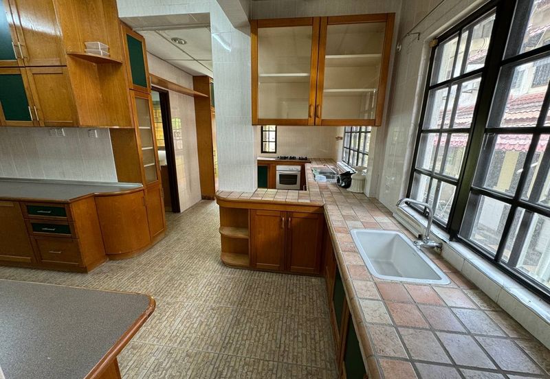 [RENOVATED | NON-BUMILOT] 2 STY CORNER LOT, BANDAR SUNGAI LOMG