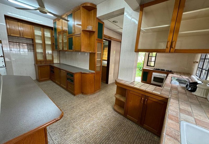 [RENOVATED | NON-BUMILOT] 2 STY CORNER LOT, BANDAR SUNGAI LOMG