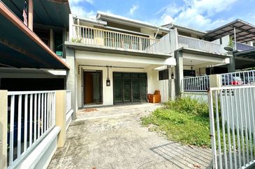 Taman Mawar, Bandar Baru Salak Tinggi