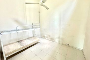 Taman Mawar, Bandar Baru Salak Tinggi