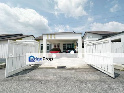 BUNGALOW SETINGKAT @ TAMAN BUKIT SENAWANG [MOVE IN CONDITION, Negeri Sembilan, Seremban