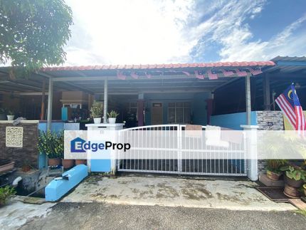 [RENOVATED & FACING OPEN] TERES SETINGKAT TAMAN BUNGA RAYA, BDR BARU SALAK TINGGI, Selangor, Sepang