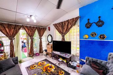 Bandar Tun Hussein Onn