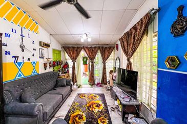 Bandar Tun Hussein Onn