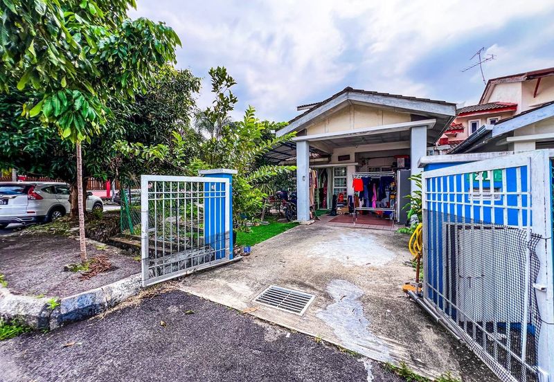 Bandar Tun Hussein Onn