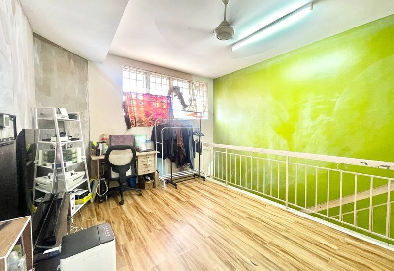 Seksyen 32, Shah Alam