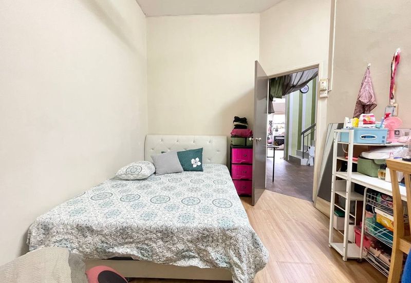 Seksyen 32, Shah Alam