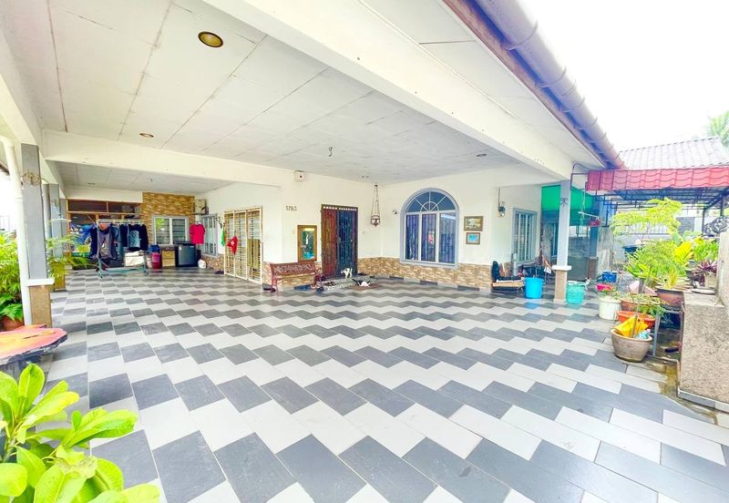 Kampung Melayu Subang