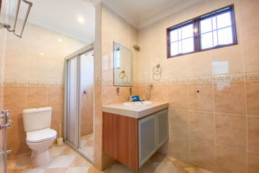 Impian Golf & Country Club