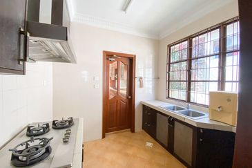 Impian Golf & Country Club