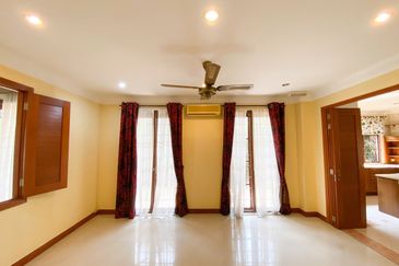 Impian Golf & Country Club