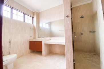 Impian Golf & Country Club