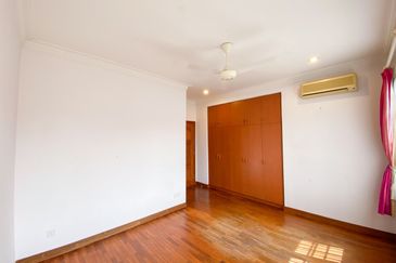 Impian Golf & Country Club