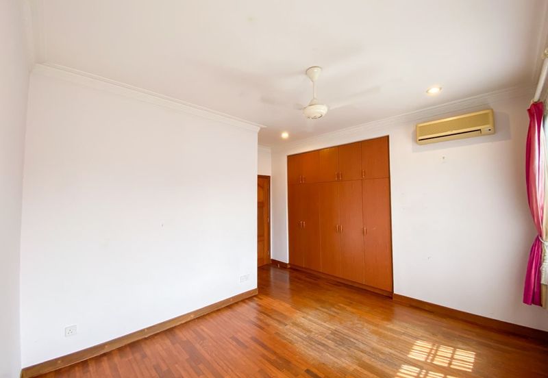 Impian Golf & Country Club