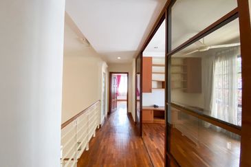 Impian Golf & Country Club