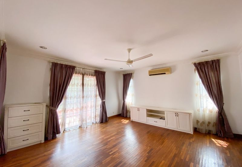 Impian Golf & Country Club