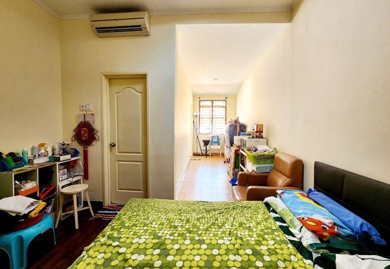 DOUBLE STOREY SUPERLINK @ JALAN BIRAI, BUKIT JELUTONG