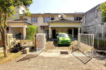 La Cottage Taman Putra Perdana