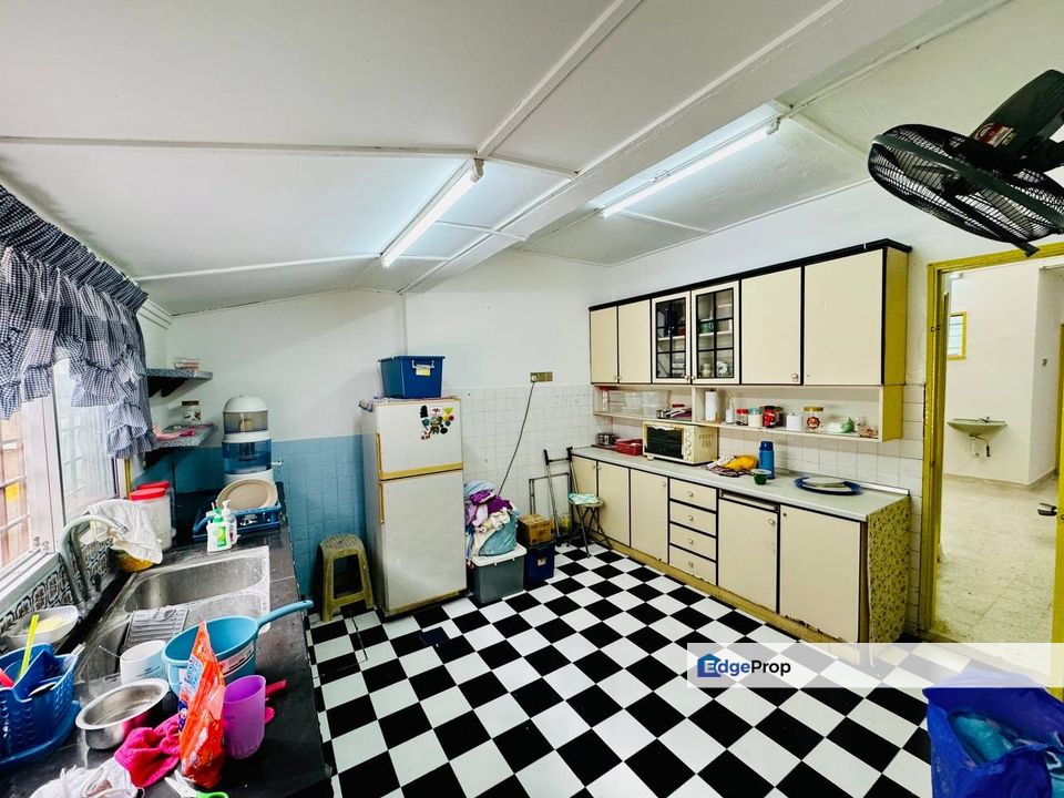 [FACING OPEN | NEAR LRT STATION] SINGLE STOREY TERRACE, SS14, SUBANG JAYA, Selangor, Subang Jaya