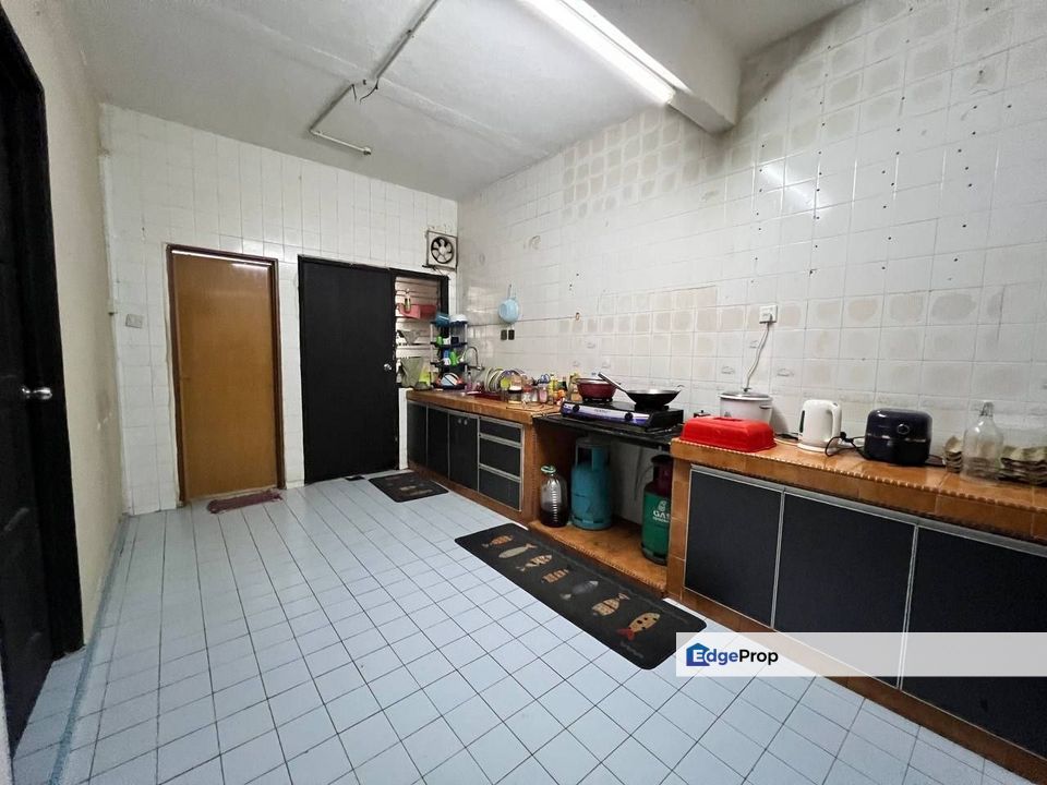 Double Storey Terrace, Seksyen 8 (Jalan Empangan), Shah Alam, Selangor, Shah Alam