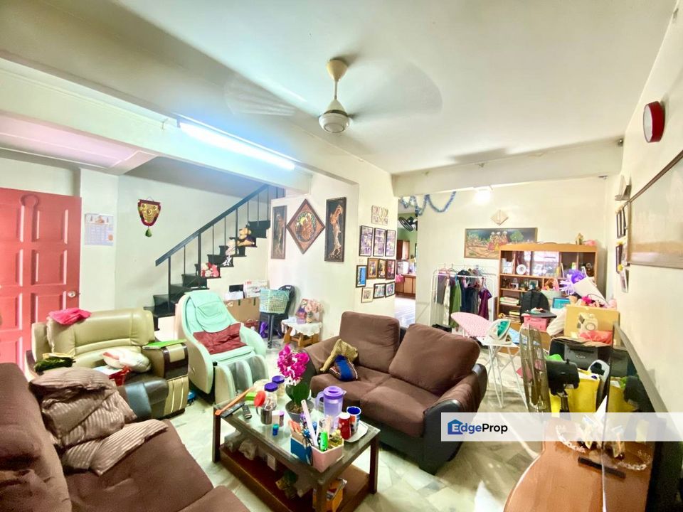 [KITCHEN EXTENDED | WALKING DISTANCE TO LRT] CORNER LOT 2 STY USJ 6, Selangor, USJ