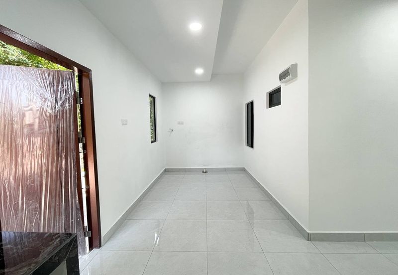 Seksyen 30, Shah Alam