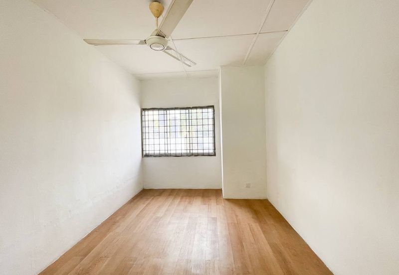 Seksyen 30, Shah Alam