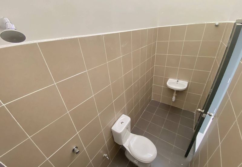 J1 Residence @ Jenderam